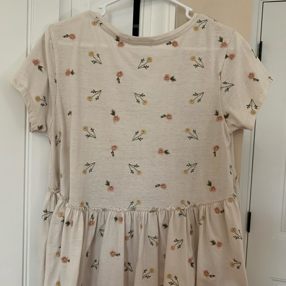 Flowy Top - Picture 4 of 4